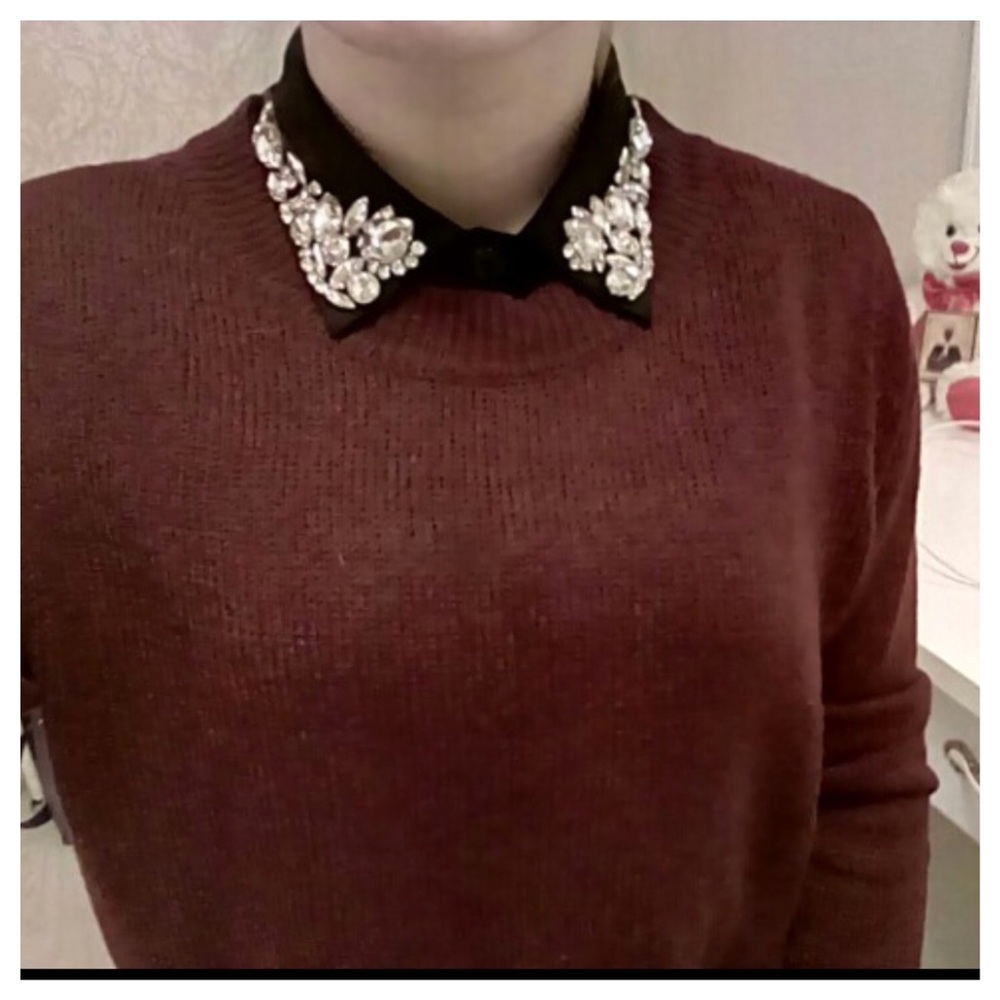 Black Crystal Embellished Collar - Picture 5 of 7